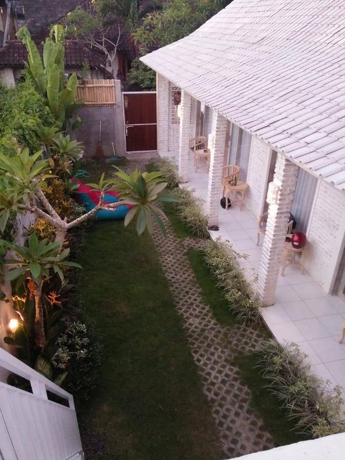 Pondok Ayu Homestay Canggu Exterior foto
