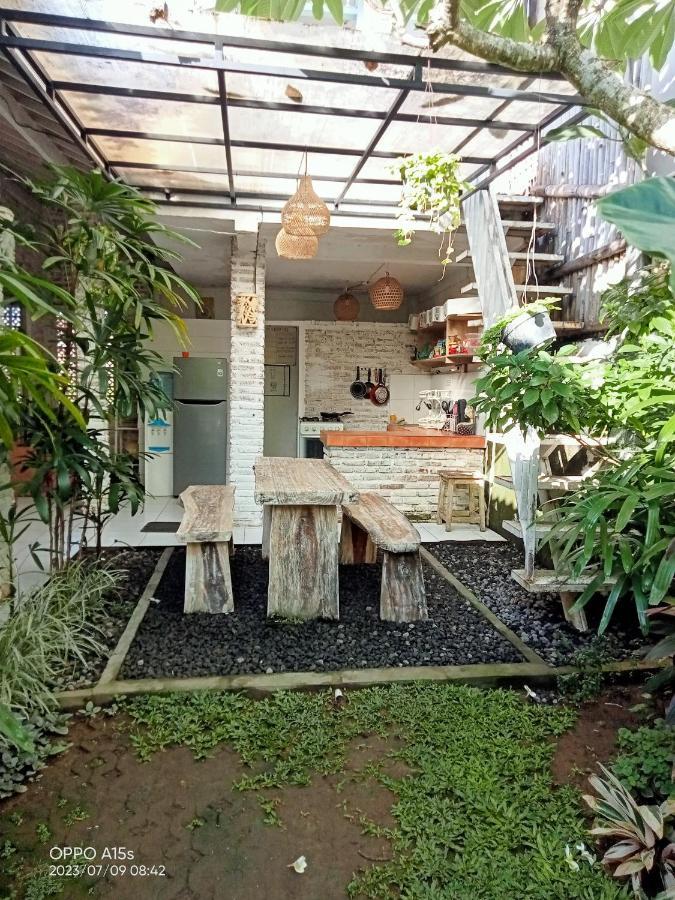 Pondok Ayu Homestay Canggu Exterior foto